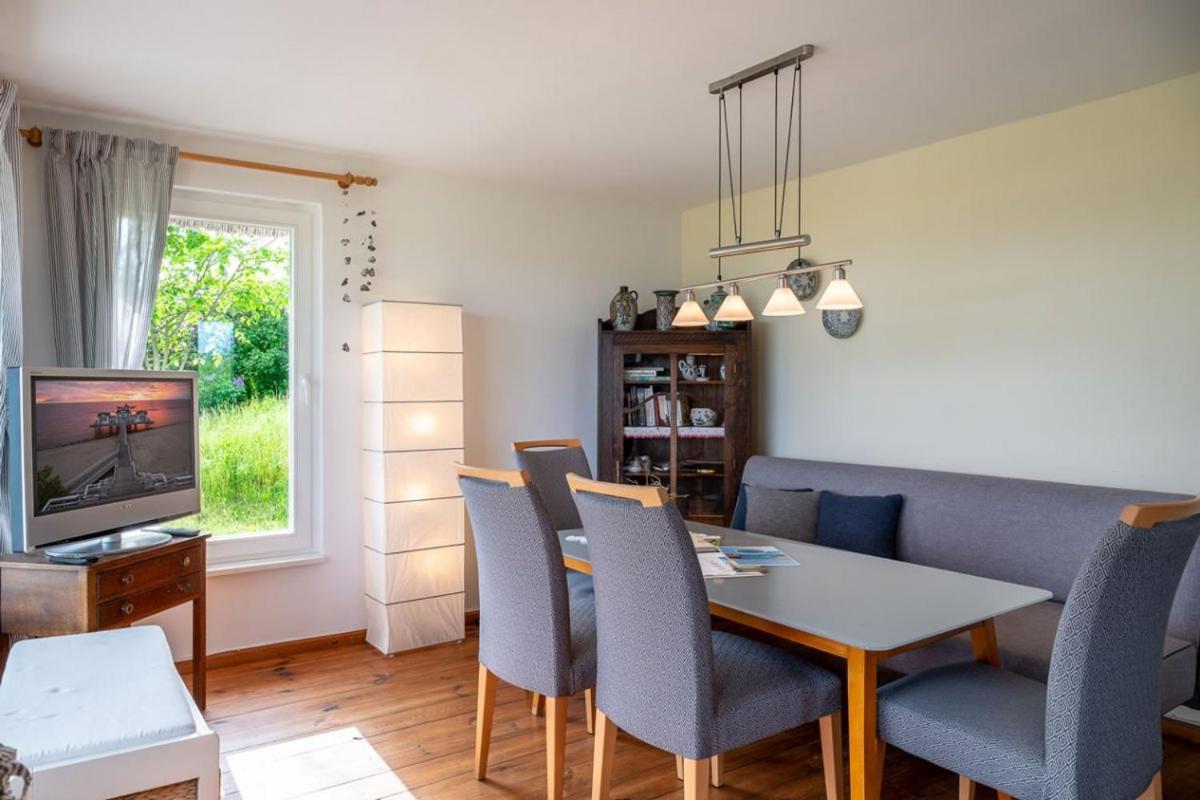 Ferienwohnung Haus am Hügel Groß Zicker Exterior foto
